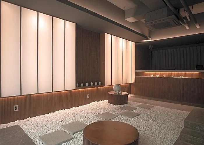 Hotel Uh The Myeongdong