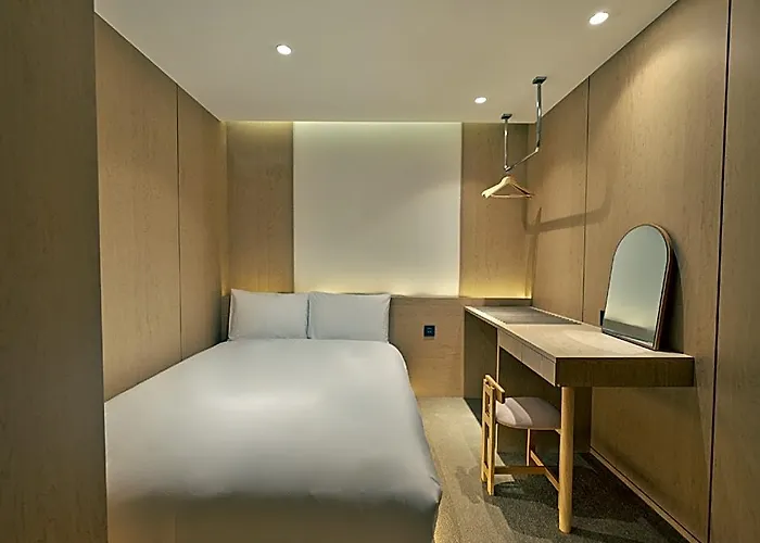 Uh The Myeongdong Hotel 3*