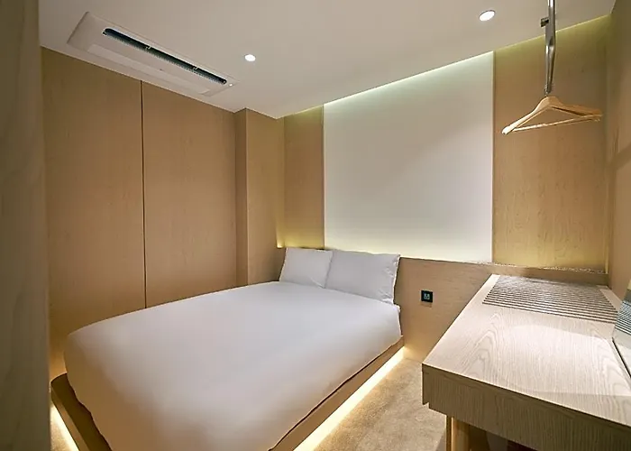 Uh The Myeongdong Hotel Seoul