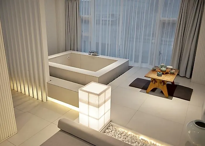 Uh The Myeongdong Hotel 3*