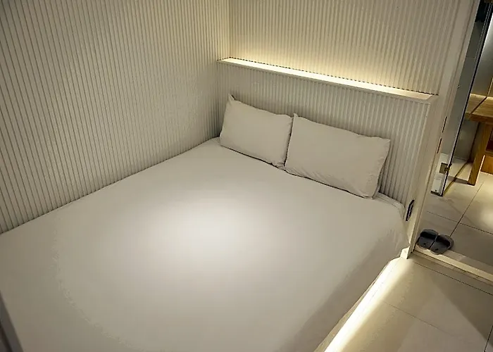 Uh The Myeongdong Hotel Seoul